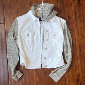 Chic White Denim Jacket with Gray Hood